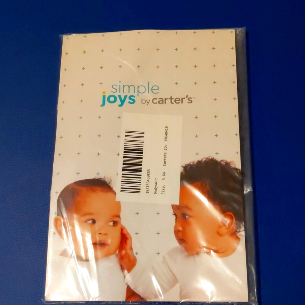 Bnwt: Carter's bodysuit